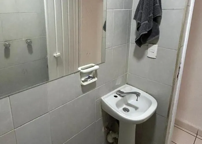 3 Minutes From Aicm T1 Airport